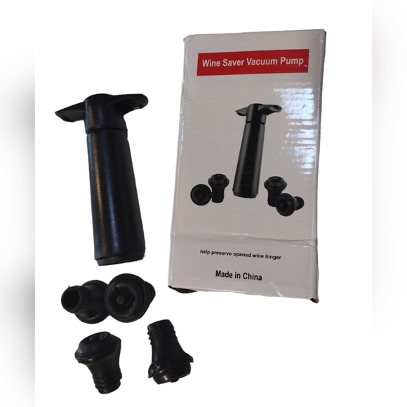 Vacuum Seal Pump Wine Saver - Picture 1 of 8